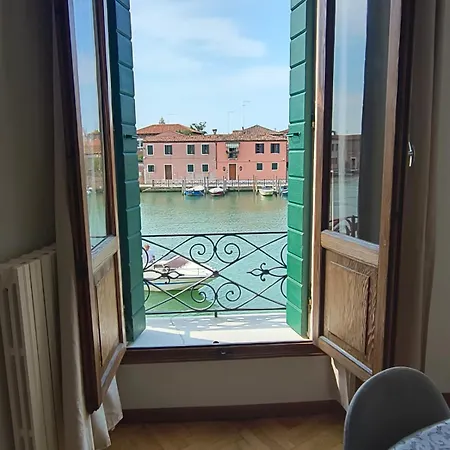 Moretti Flat Canal View Veneza
