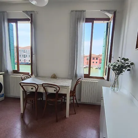 Moretti Flat Canal View Apartamento Veneza