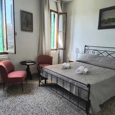 Moretti Flat Canal View Apartman